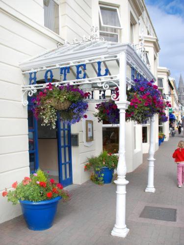Foyles Hotel Clifden Logo foto